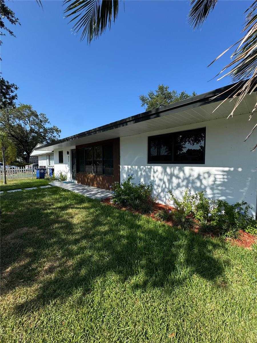 Small Image of 421 SOUTH WEST 11TH AVE, Hallandale Beach Number 15