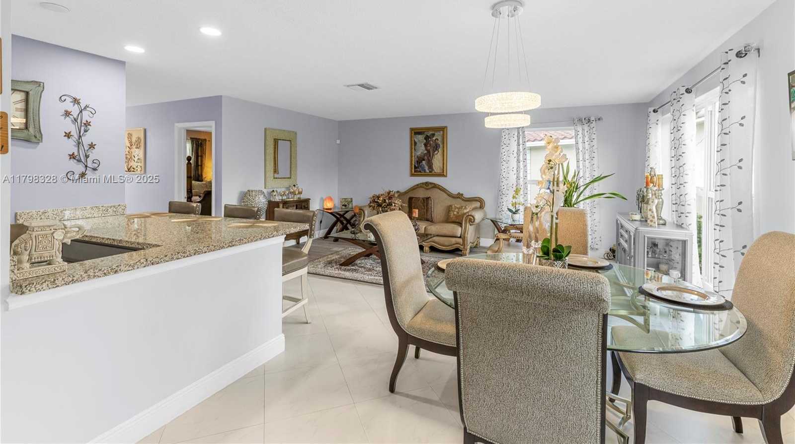 Small Image of 7185 EAST TROPICAL WAY, Plantation Number 10