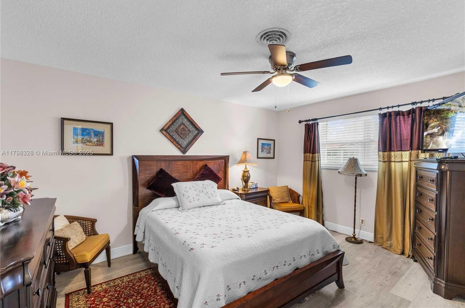Small Image of 7185 EAST TROPICAL WAY, Plantation Number 26