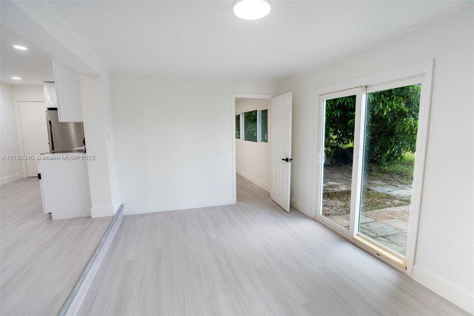 Small Image of 3531 NORTH WEST 26TH ST, Lauderdale Lakes Number 12