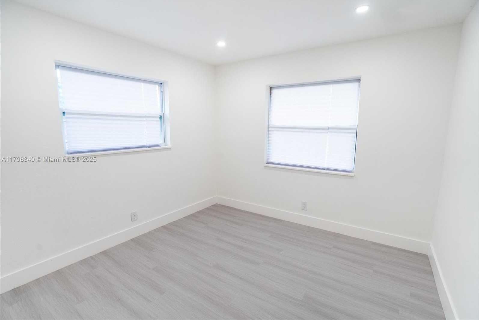 Small Image of 3531 NORTH WEST 26TH ST, Lauderdale Lakes Number 15