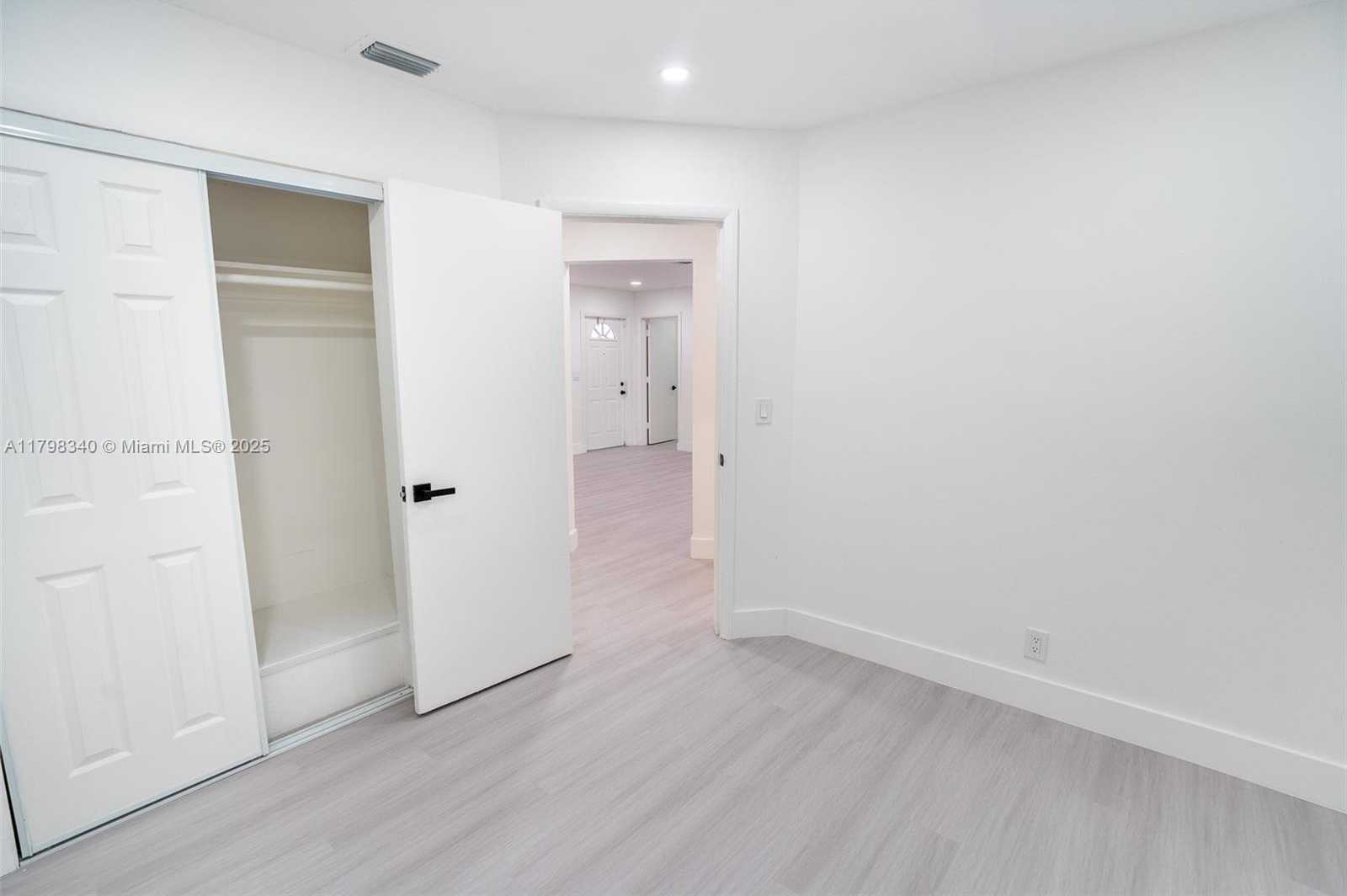 Small Image of 3531 NORTH WEST 26TH ST, Lauderdale Lakes Number 18