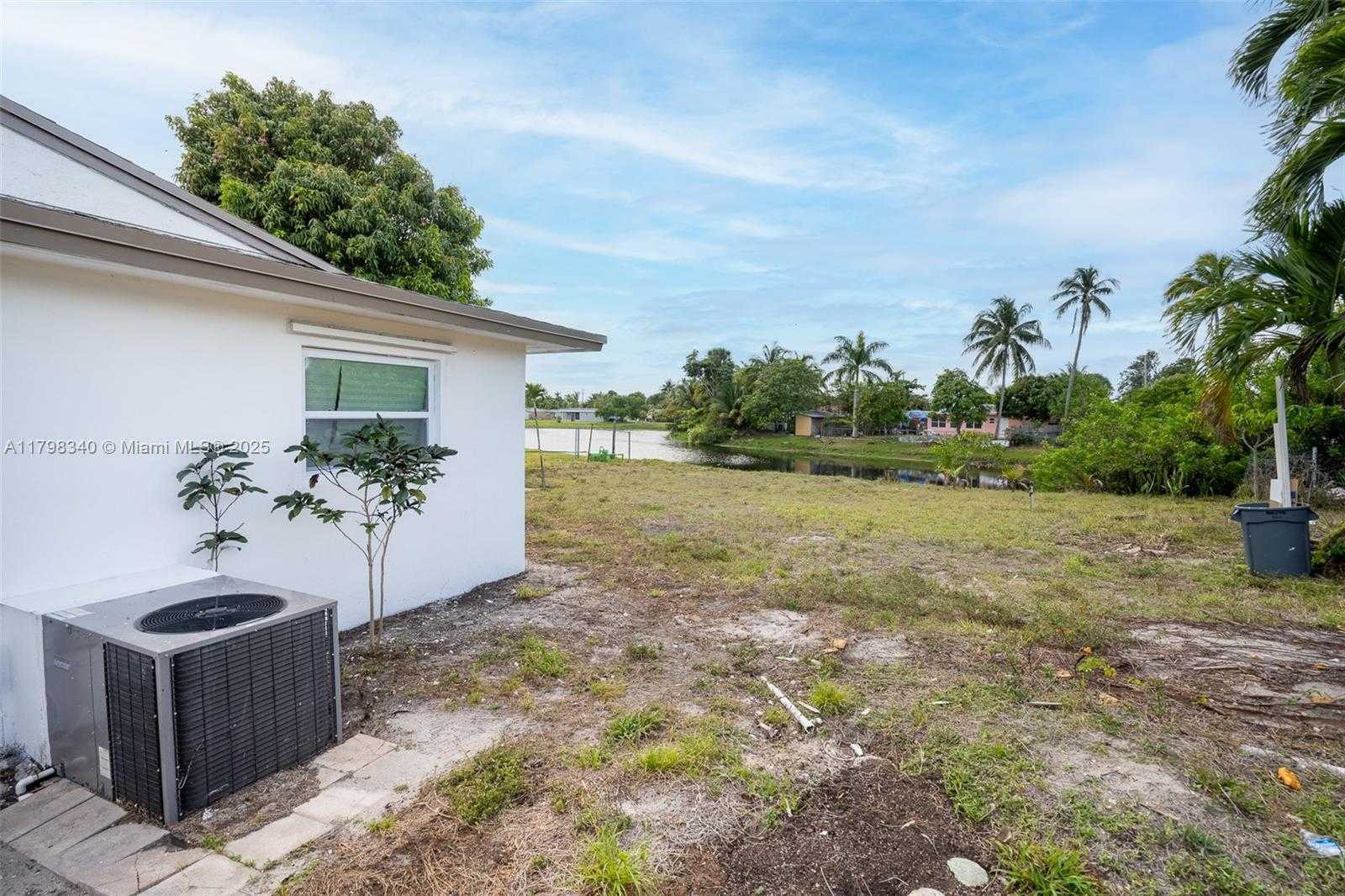 Small Image of 3531 NORTH WEST 26TH ST, Lauderdale Lakes Number 26