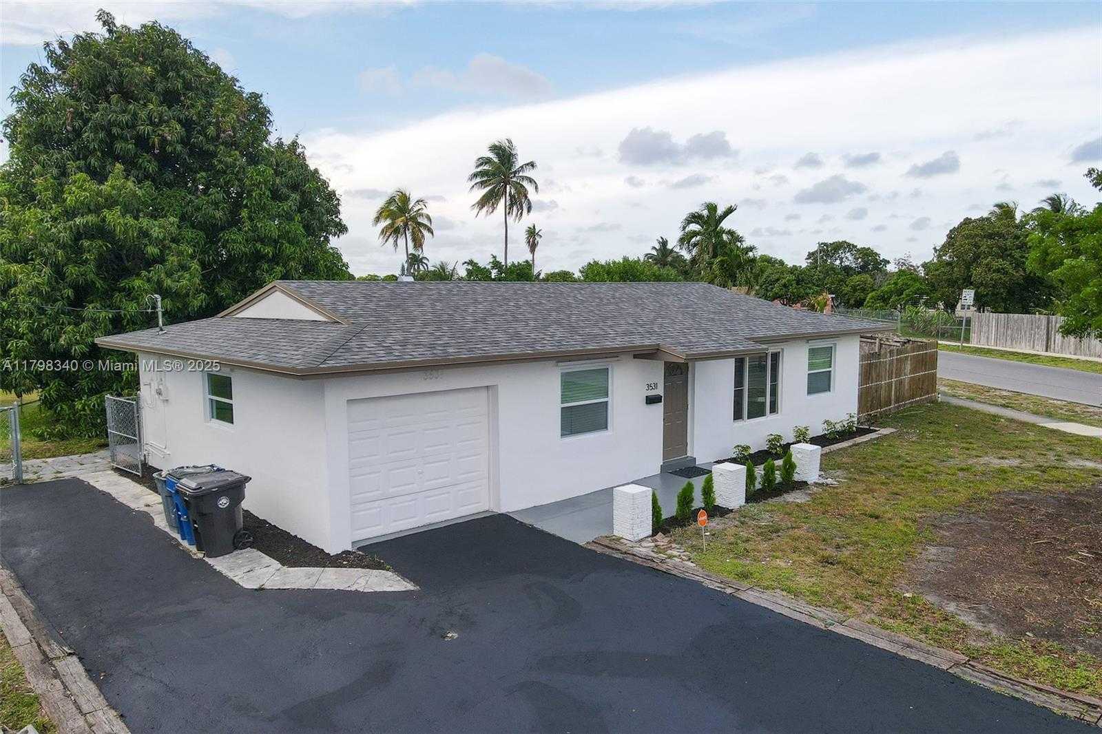 Small Image of 3531 NORTH WEST 26TH ST, Lauderdale Lakes Number 30