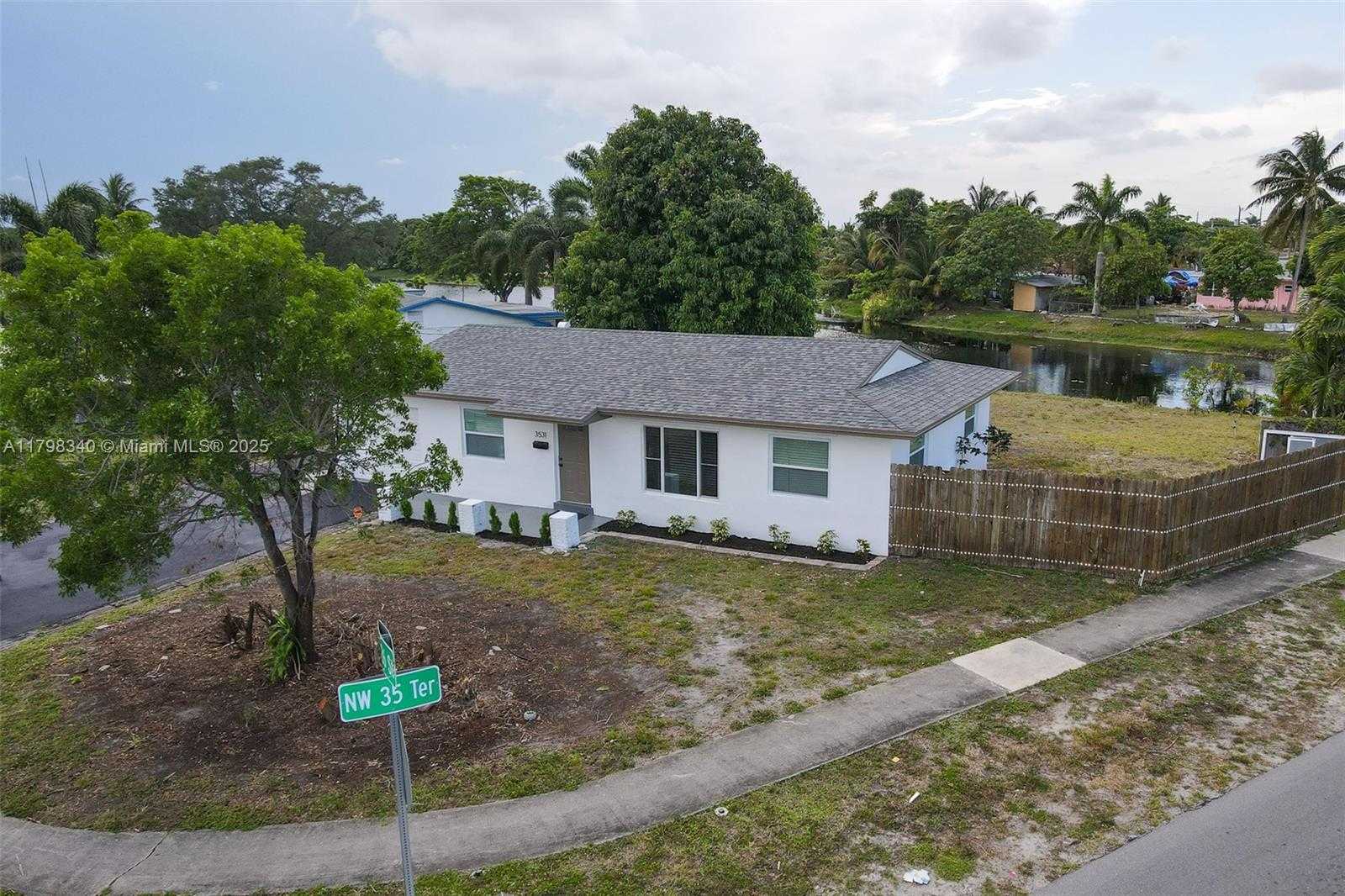 Small Image of 3531 NORTH WEST 26TH ST, Lauderdale Lakes Number 32
