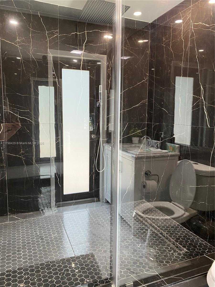 Small Image of 810 SOUTH WEST 66TH AVE, Plantation Number 14