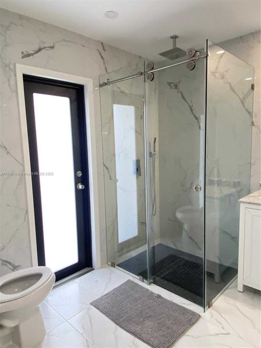 Small Image of 810 SOUTH WEST 66TH AVE, Plantation Number 26