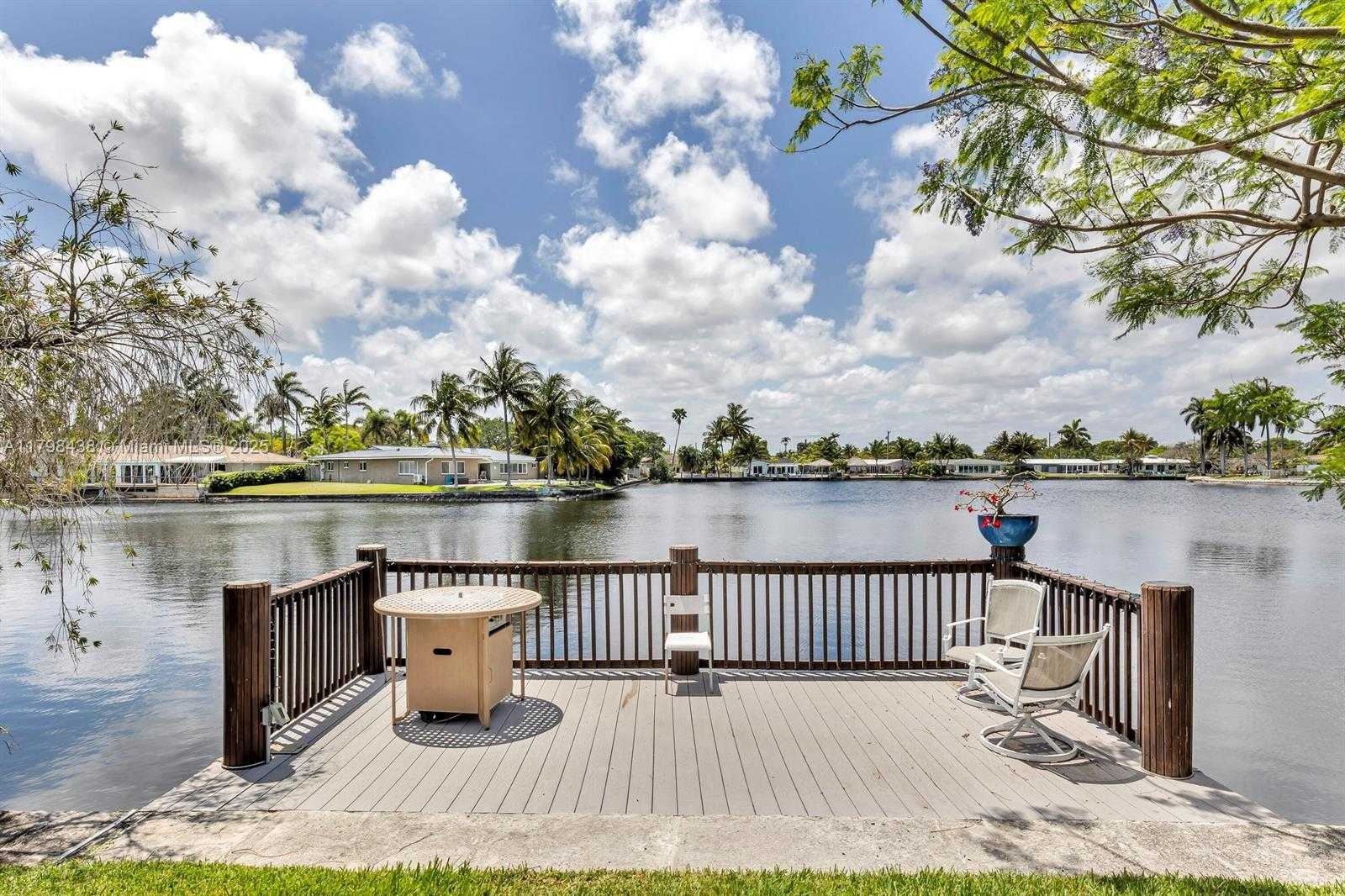 Small Image of 4221 NORTH EAST 16TH AVE, Oakland Park Number 3