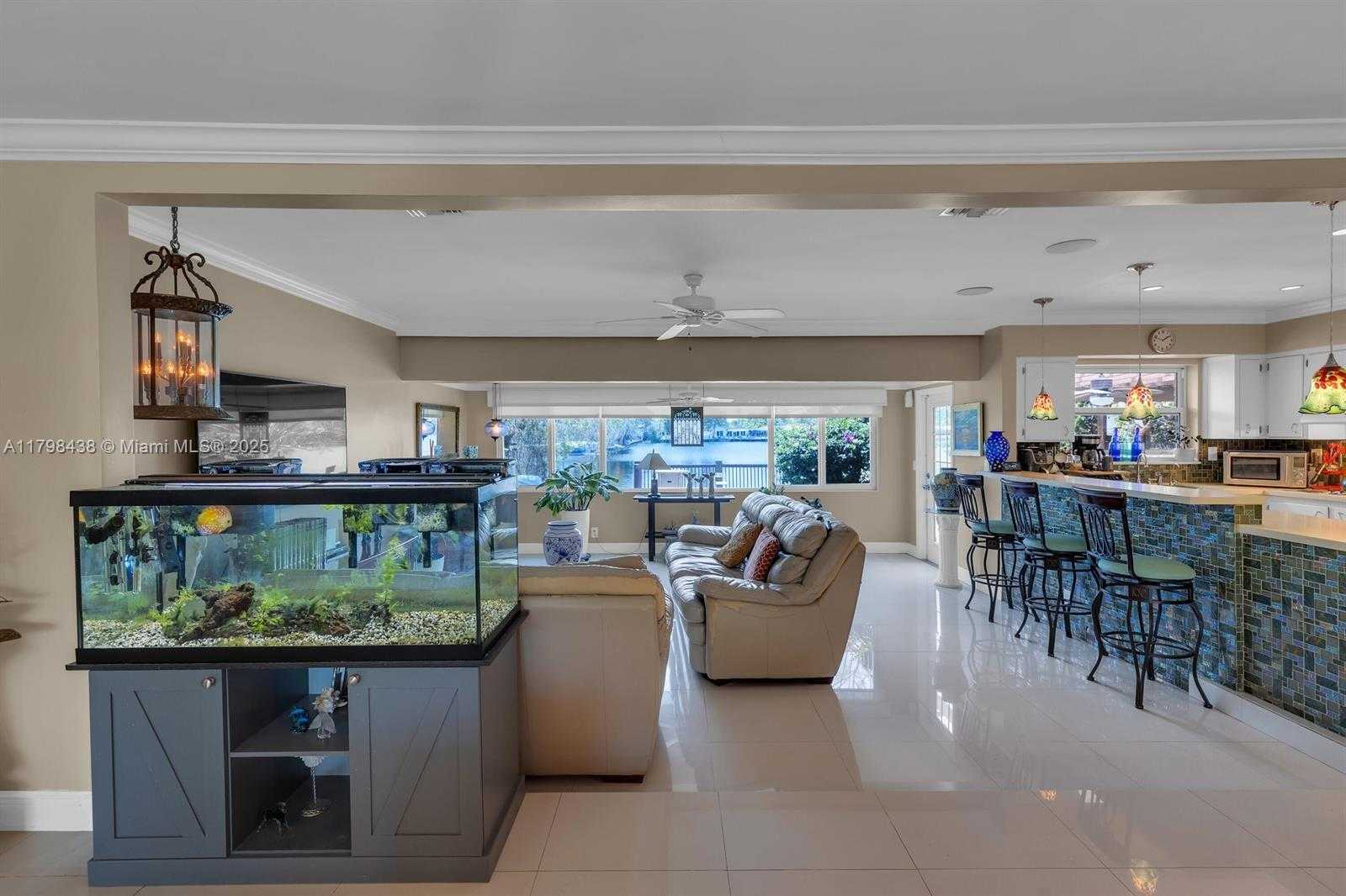 Small Image of 4221 NORTH EAST 16TH AVE, Oakland Park Number 42