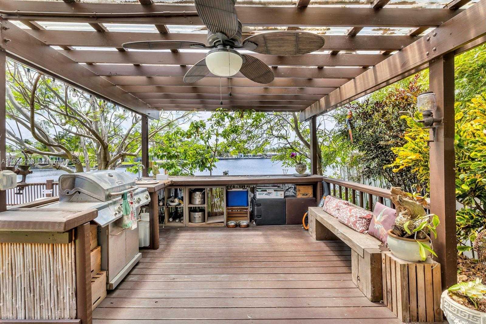 Small Image of 4221 NORTH EAST 16TH AVE, Oakland Park Number 8