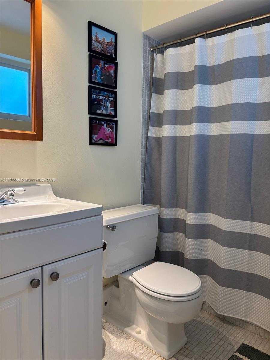 Small Image of 16195 SOUTH WEST 78TH AVE, Palmetto Bay Number 18