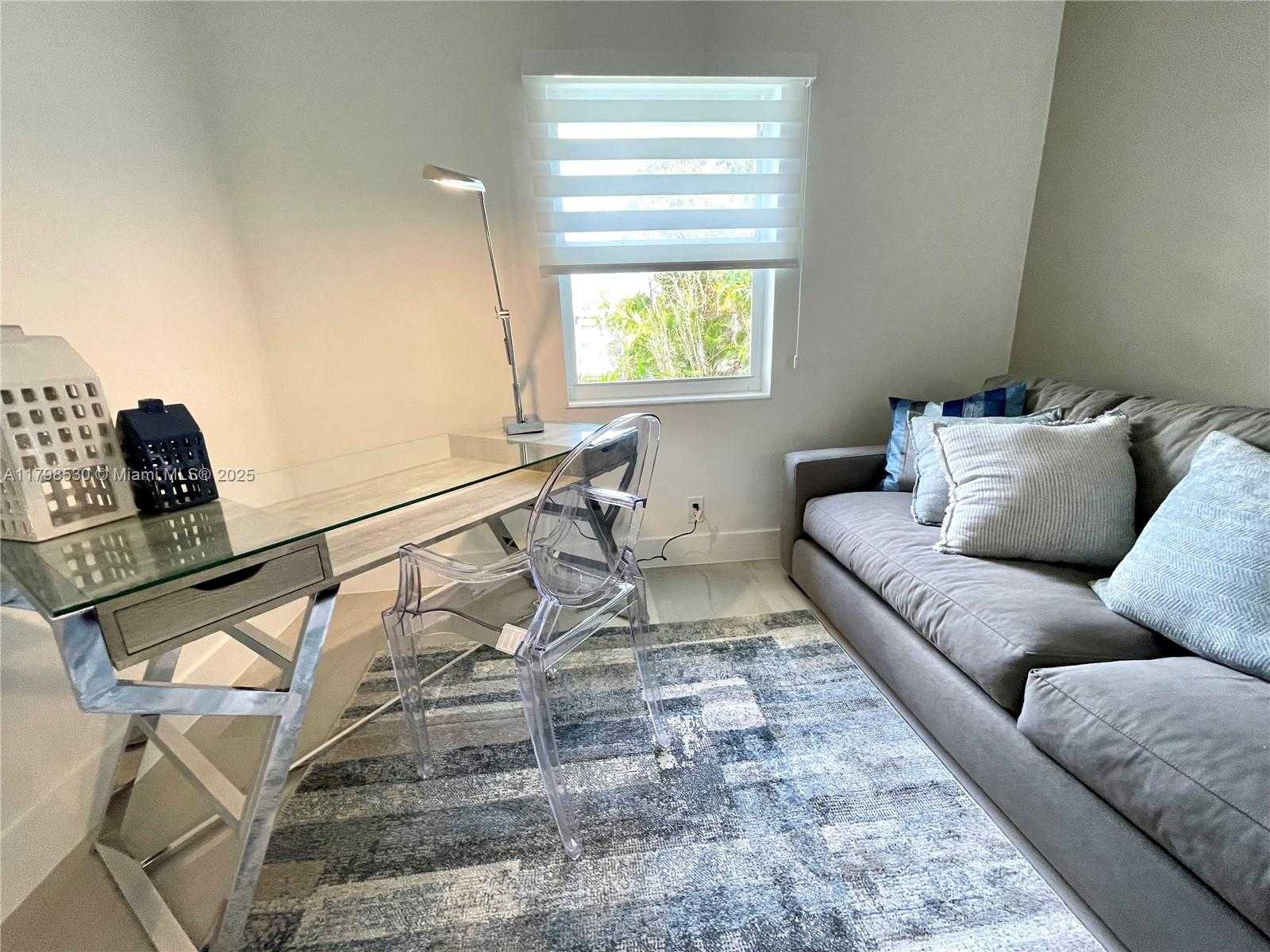 Small Image of 2424 TORTUGAS LN, Fort Lauderdale Number 42