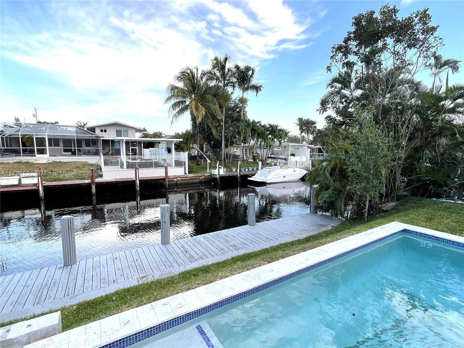 Small Image of 2424 TORTUGAS LN, Fort Lauderdale Number 53