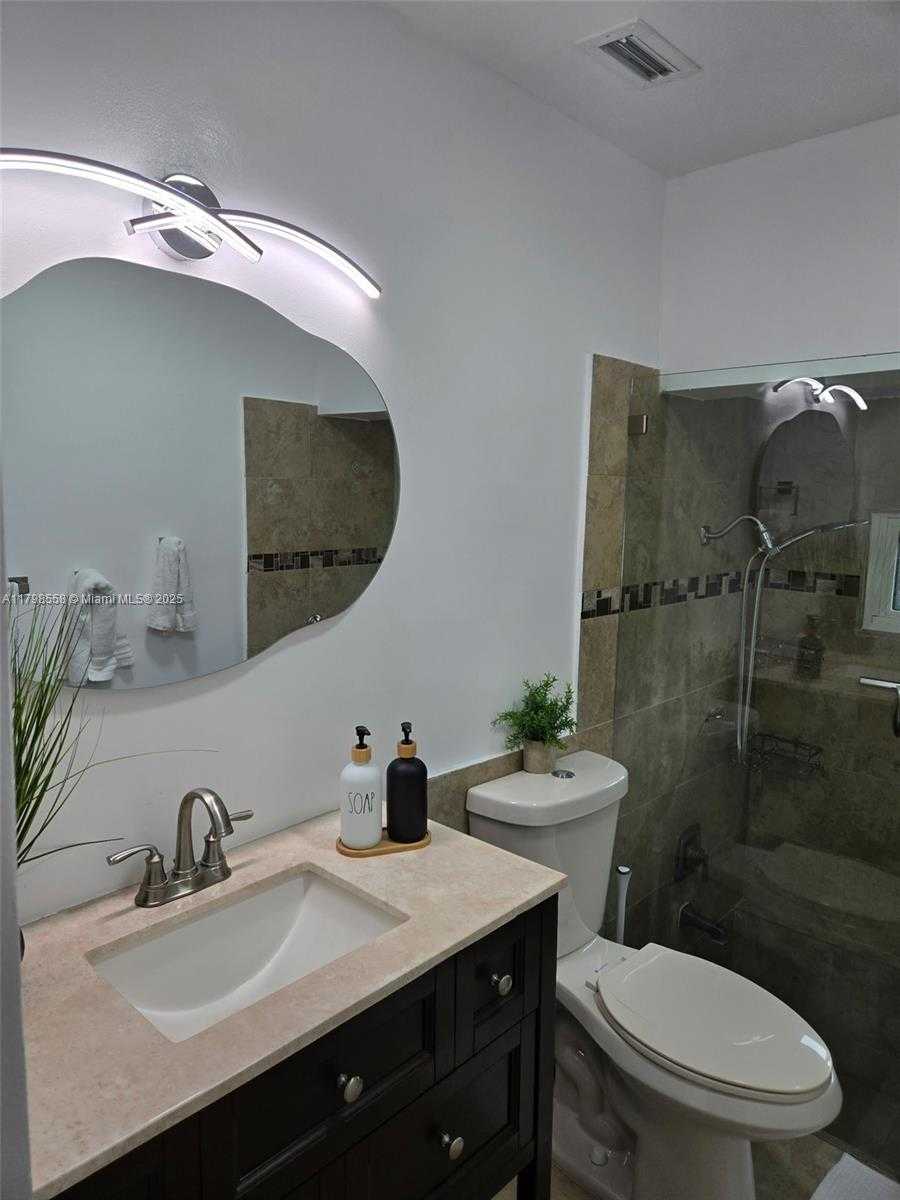 Small Image of 3705 NORTH WEST 82ND AVE, Coral Springs Number 24