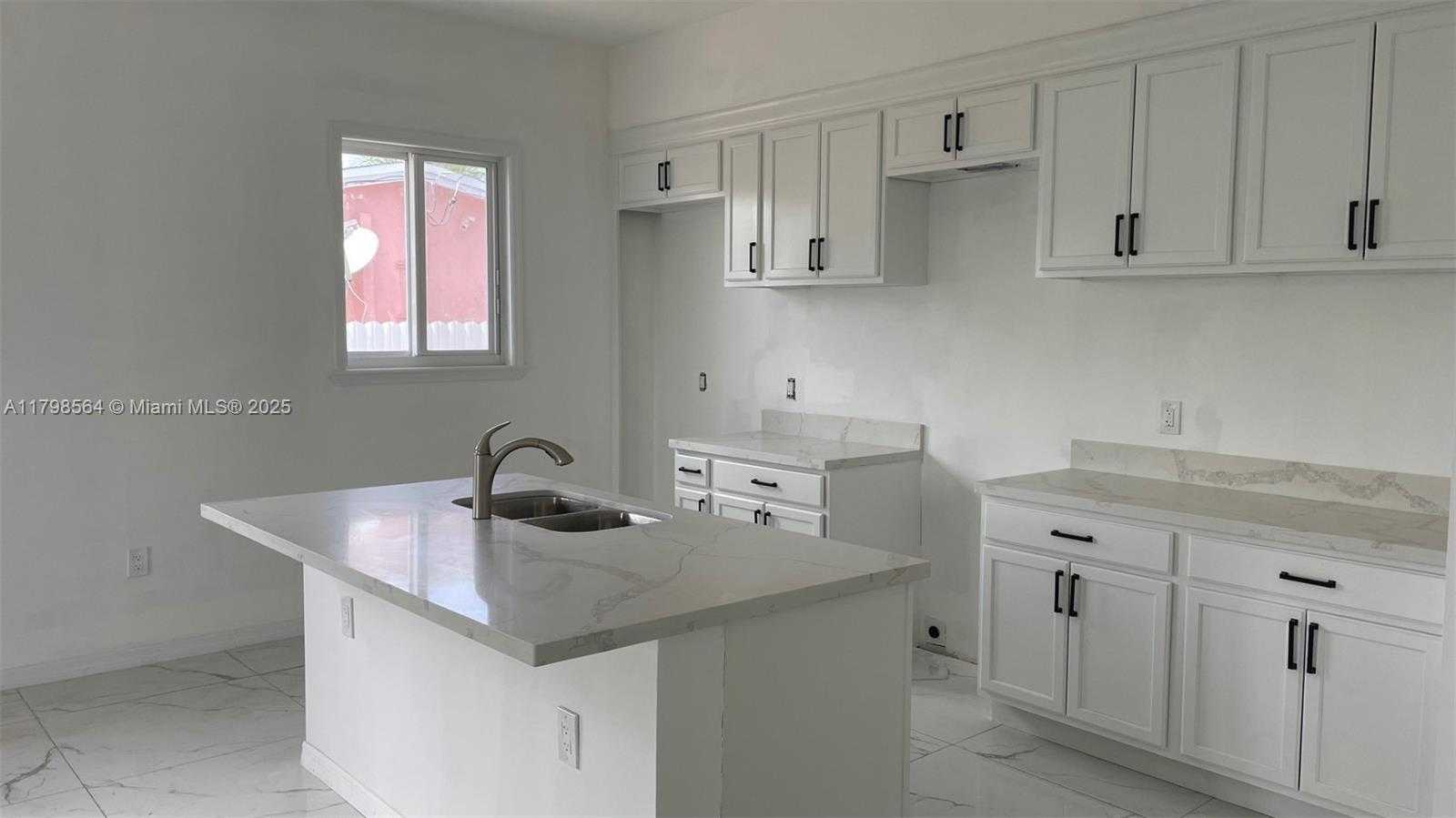 Small Image of 640 SOUTH WEST 12TH AVE, Homestead Number 16