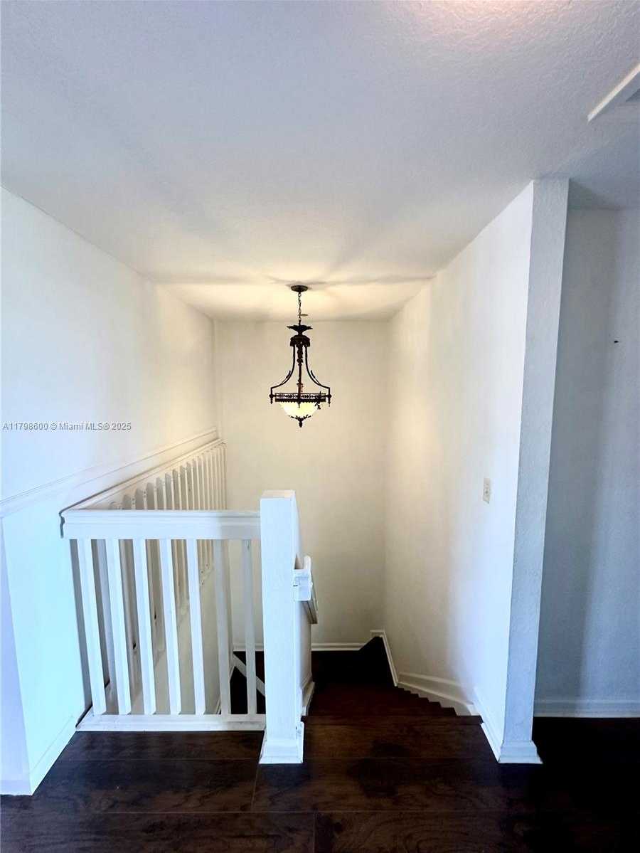 Imagen de Pequeño Objeto