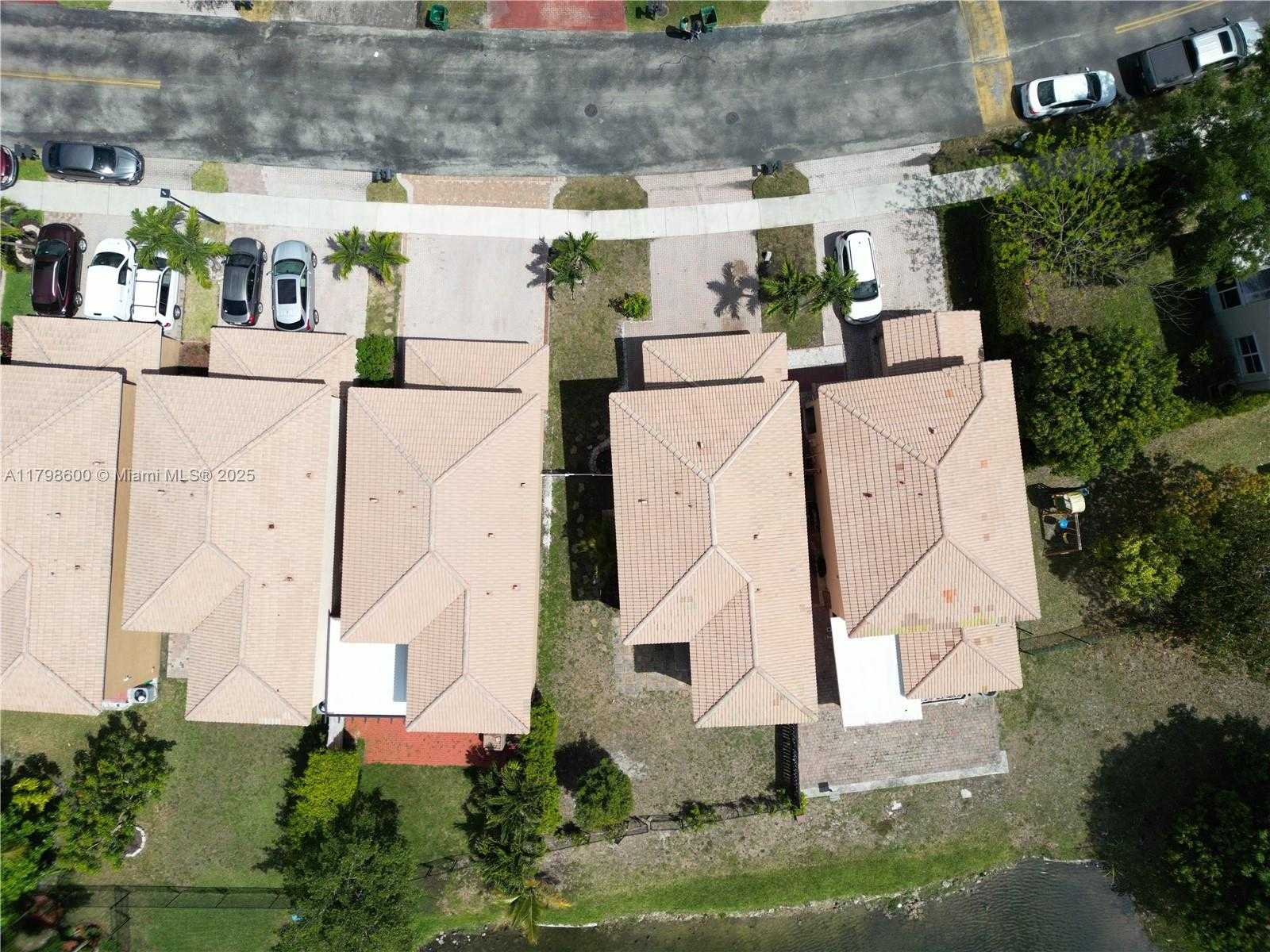 Imagen de Pequeño Objeto