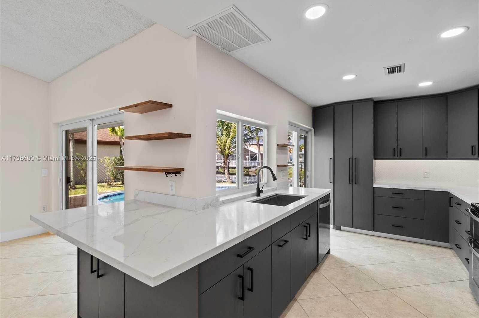 Small Image of 16791 ROYAL POINCIANA DR, Weston Number 16