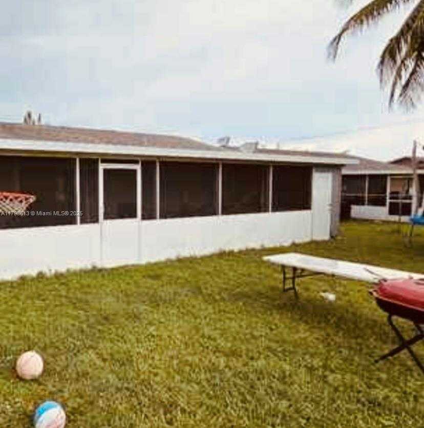 Small Image of 8130 SOUTH WEST 7TH CT, North Lauderdale Number 23