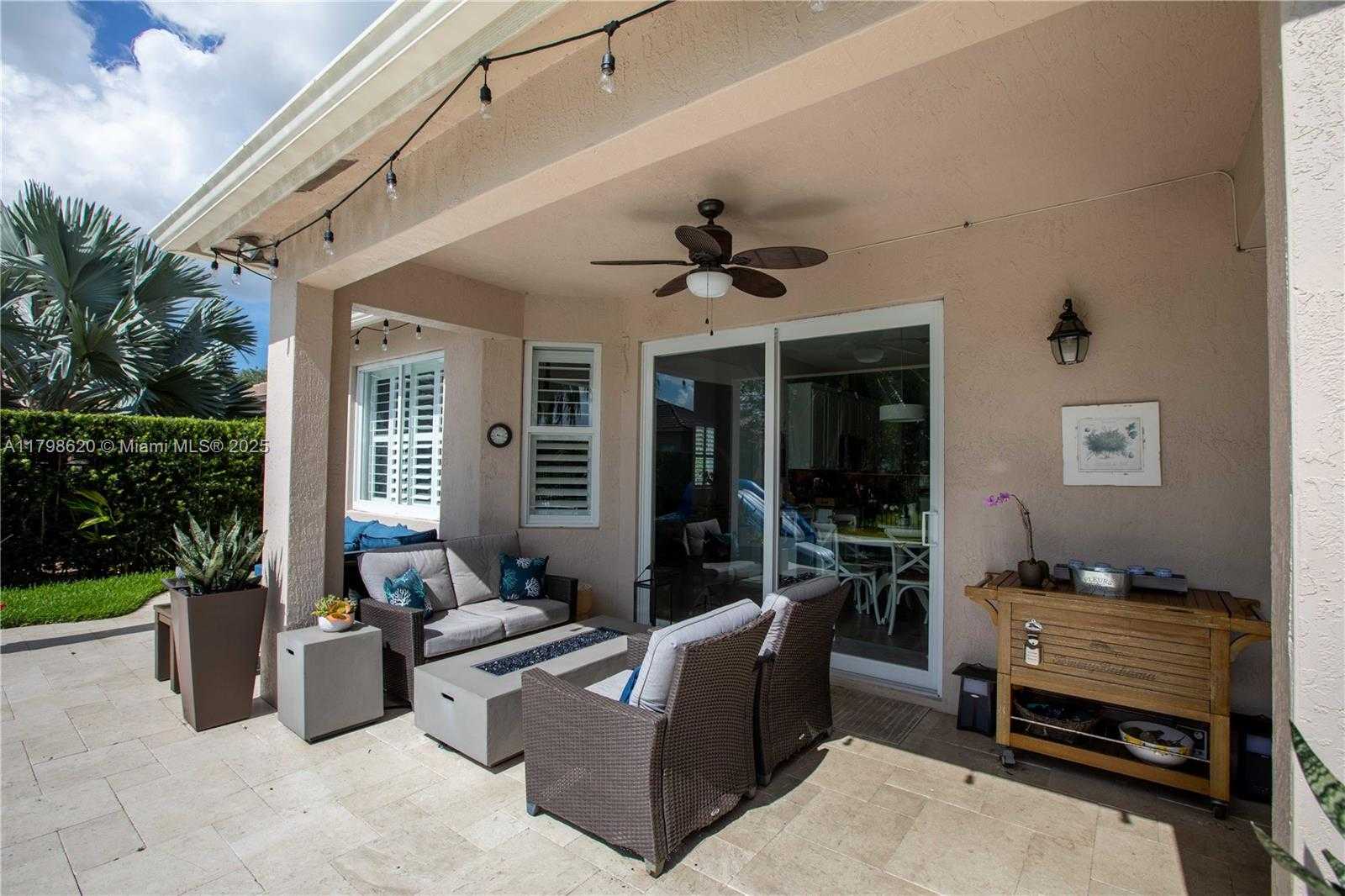 Small Image of 4450 LAUREL PL, Weston Number 40
