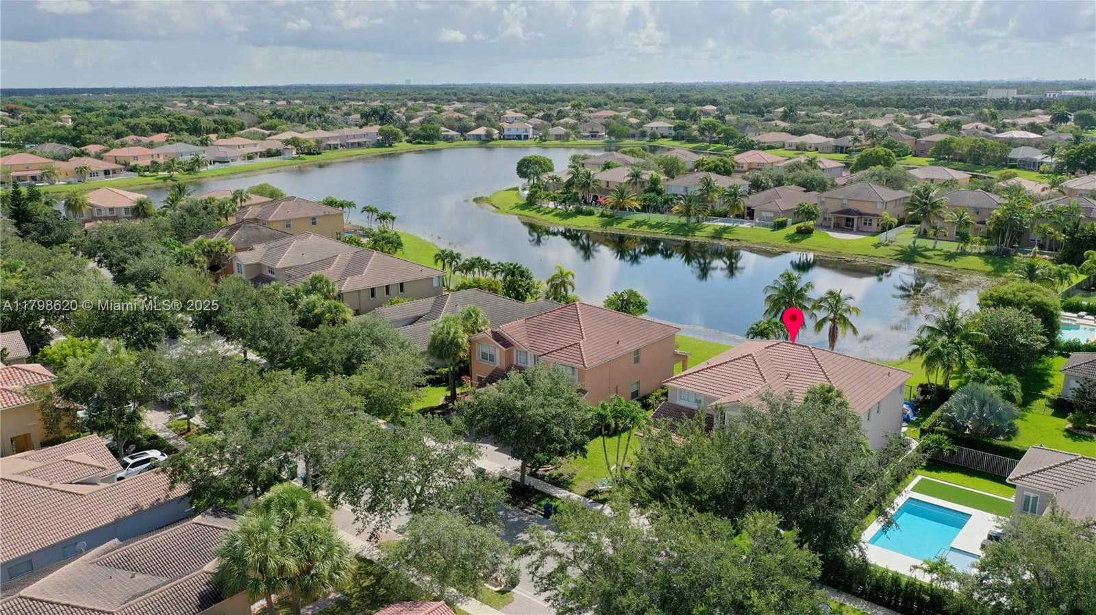 Small Image of 4450 LAUREL PL, Weston Number 44