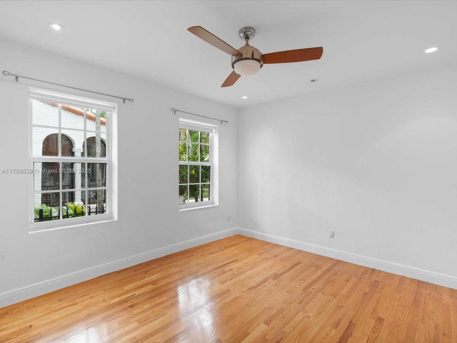 Small Image of 1125 ASTURIA AVE, Coral Gables Number 22