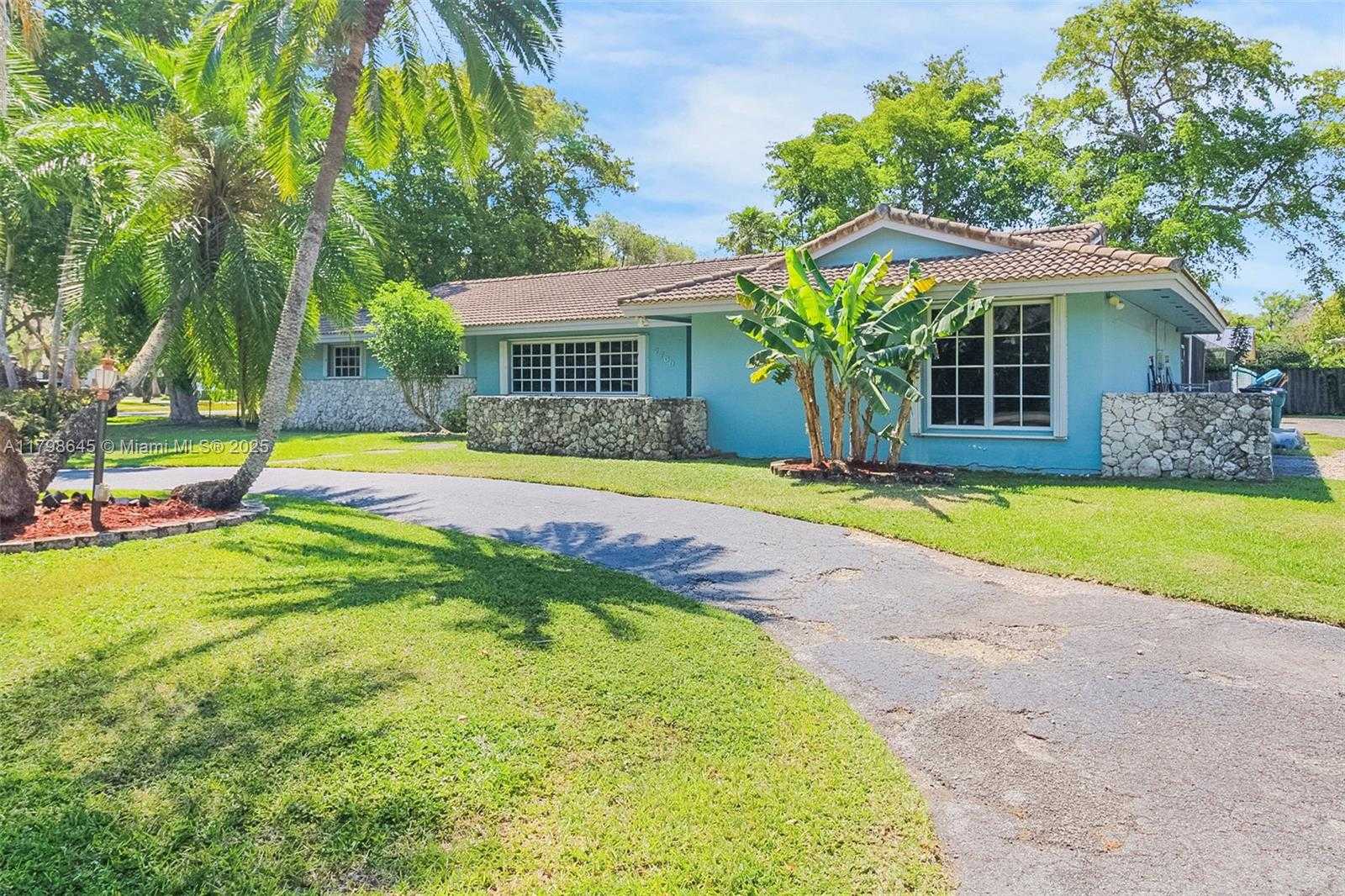 Small Image of 7700 SOUTH WEST 168TH TER, Palmetto Bay Number 28