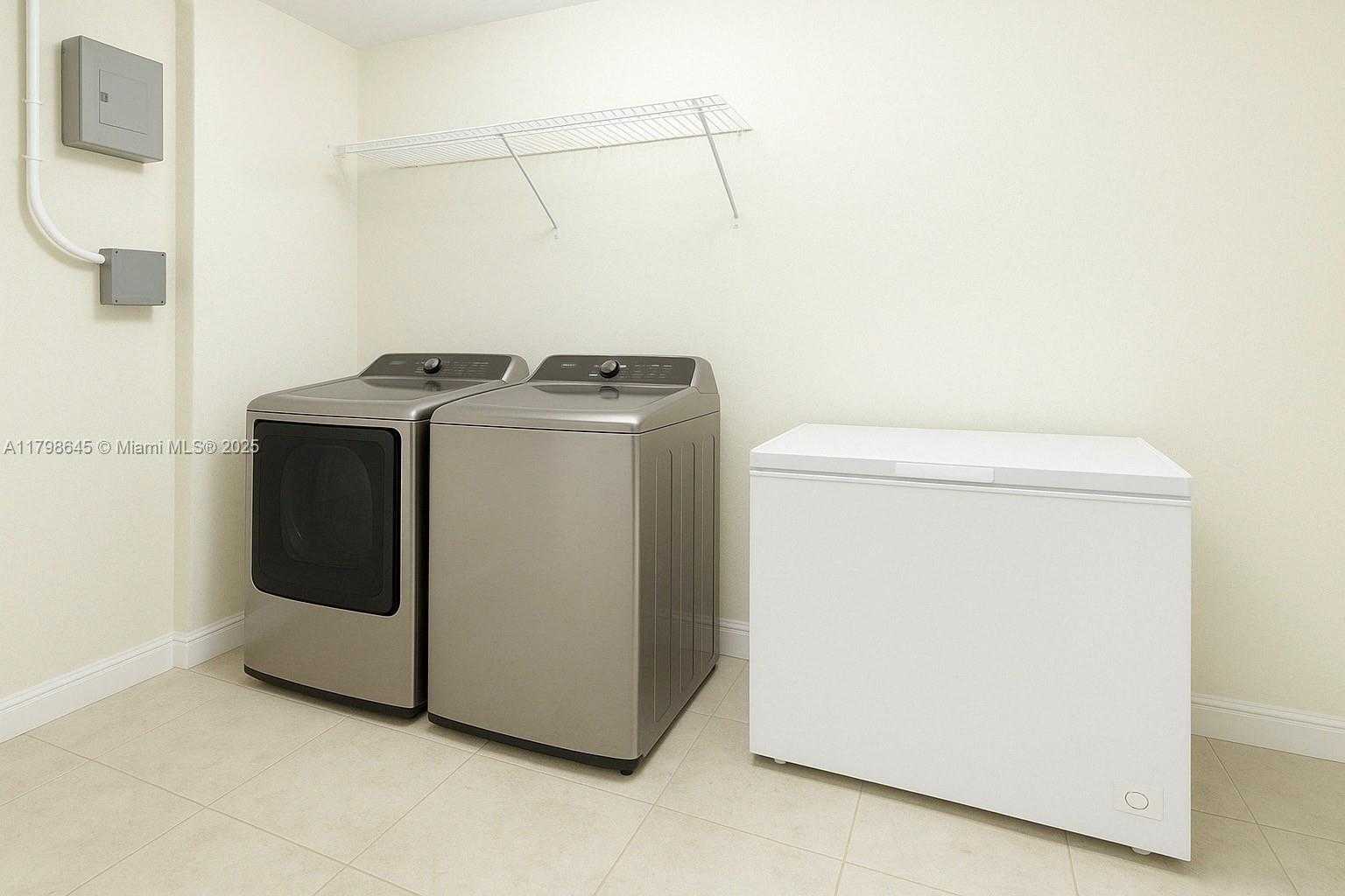 Small Image of 7700 SOUTH WEST 168TH TER, Palmetto Bay Number 29