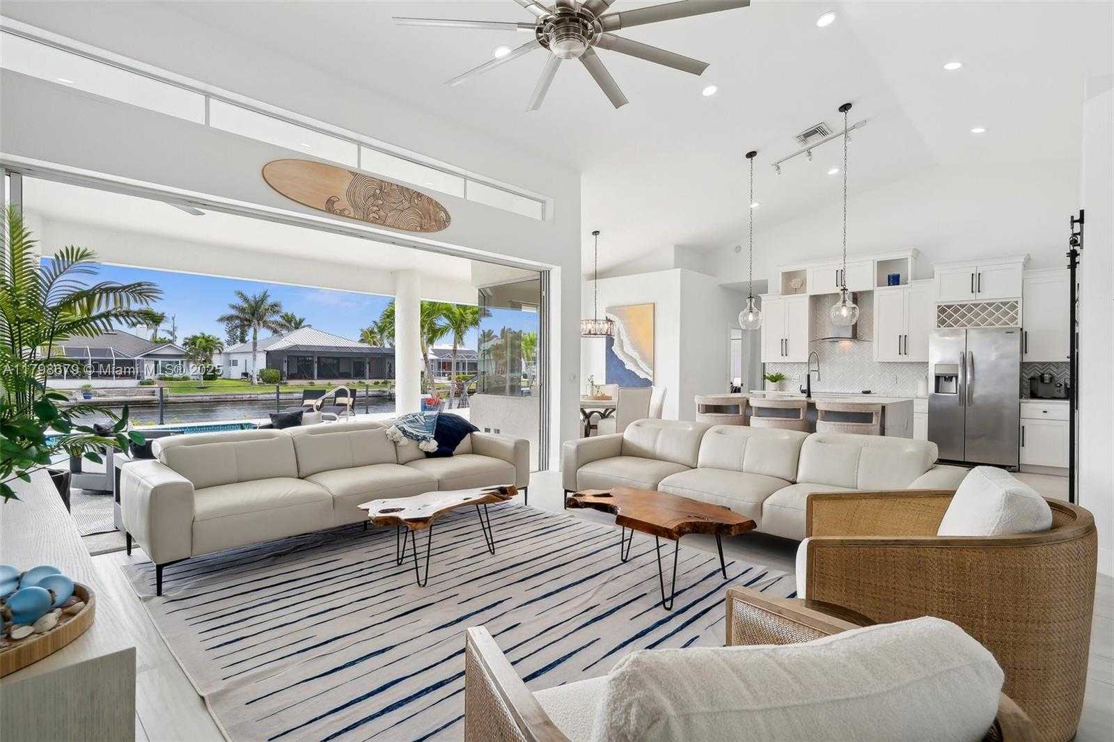 Small Image of 5207 SW 20TH PL, Cape Coral Number 10