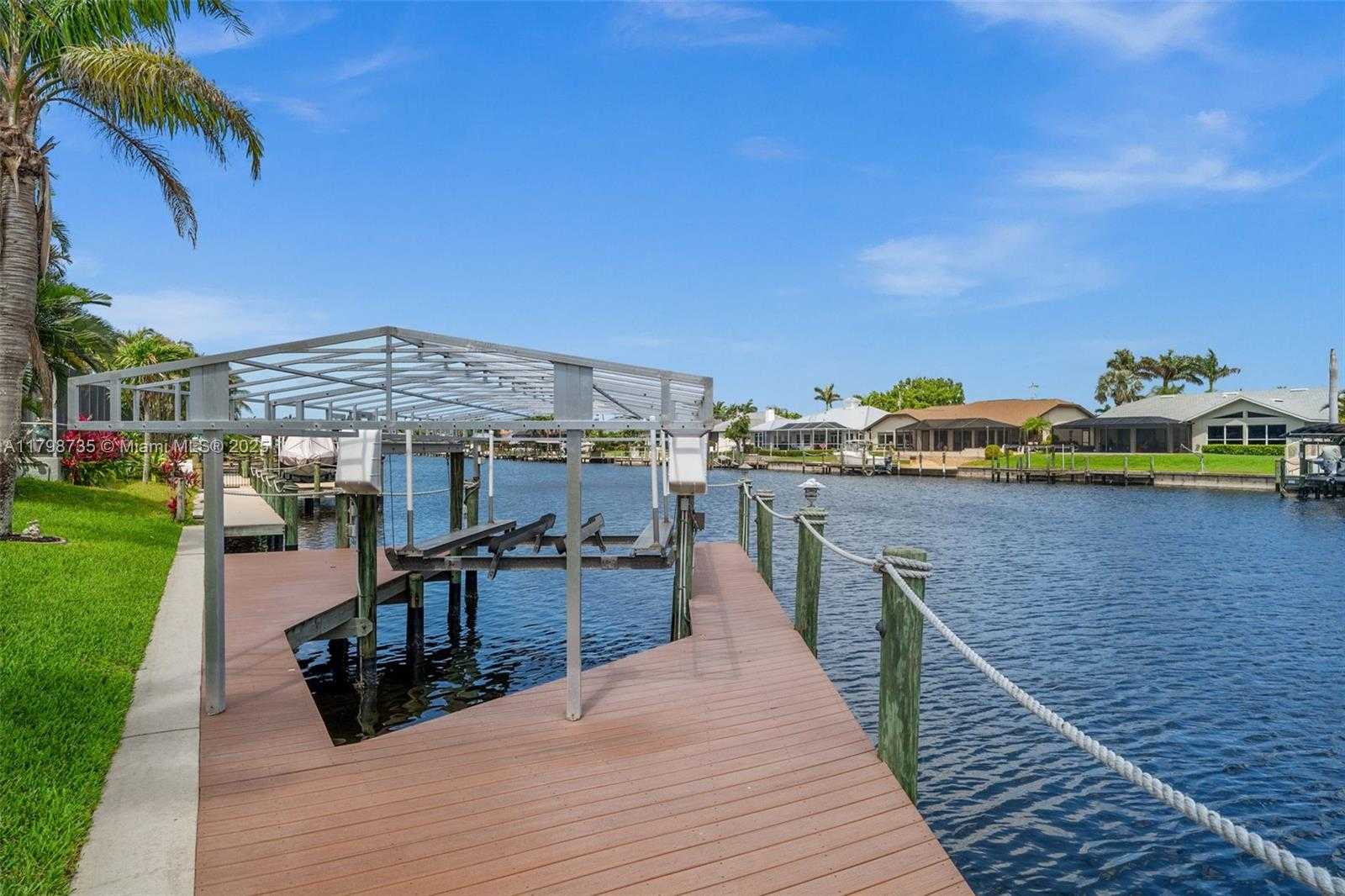 Small Image of 2501 SW 53RD TER, Cape Coral Number 36