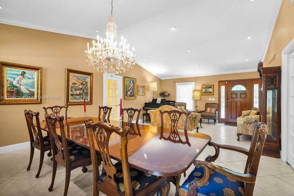 Small Image of 6551 SOUTH WEST 126TH ST, Pinecrest Number 28