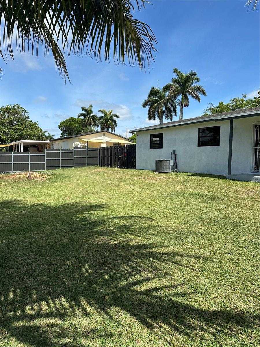 Small Image of 14380 SOUTH WEST 296TH ST, Homestead Number 21