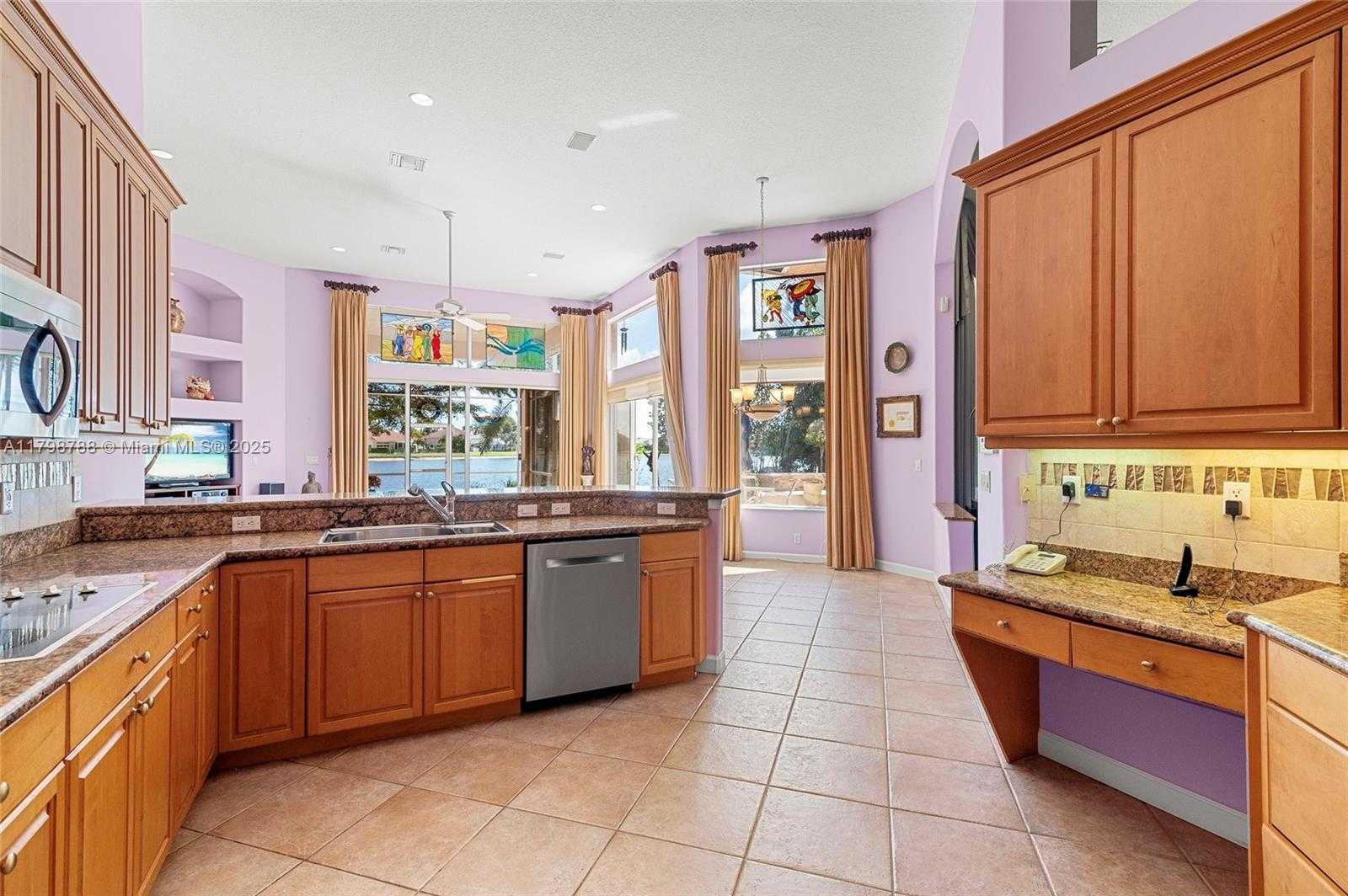 Small Image of 8100 MUIRHEAD CIR, Boynton Beach Number 35