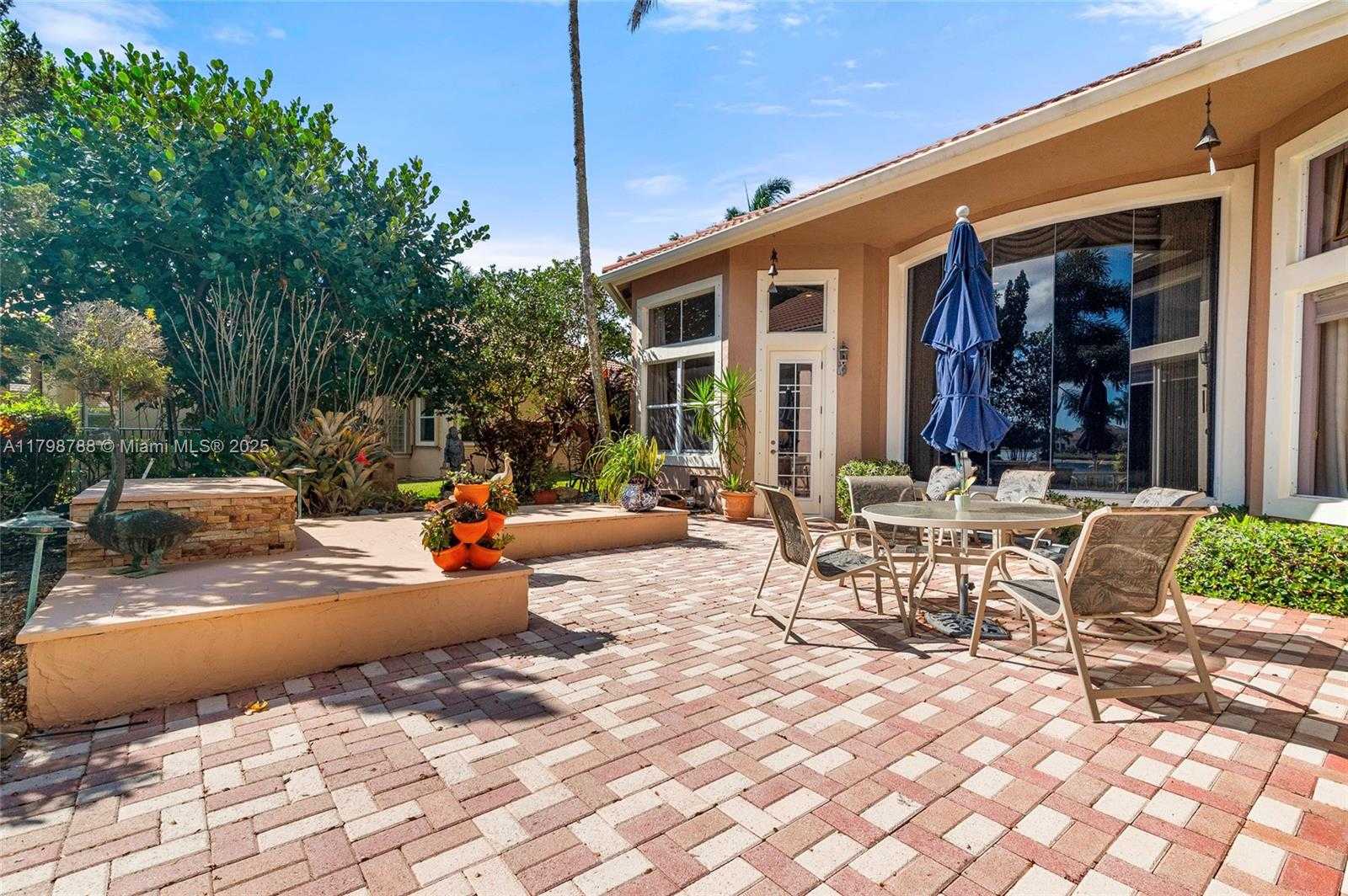 Small Image of 8100 MUIRHEAD CIR, Boynton Beach Number 37