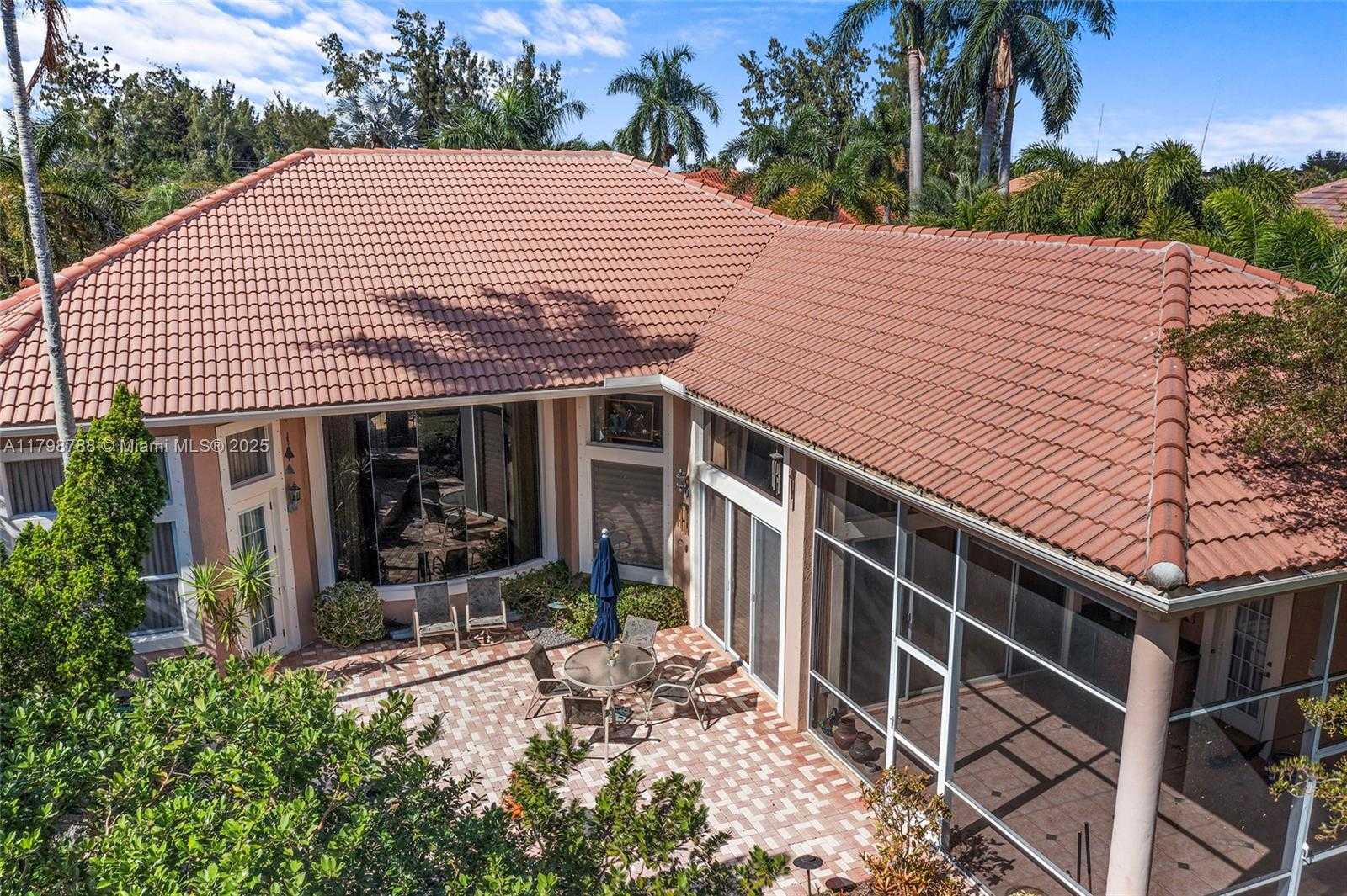 Small Image of 8100 MUIRHEAD CIR, Boynton Beach Number 45