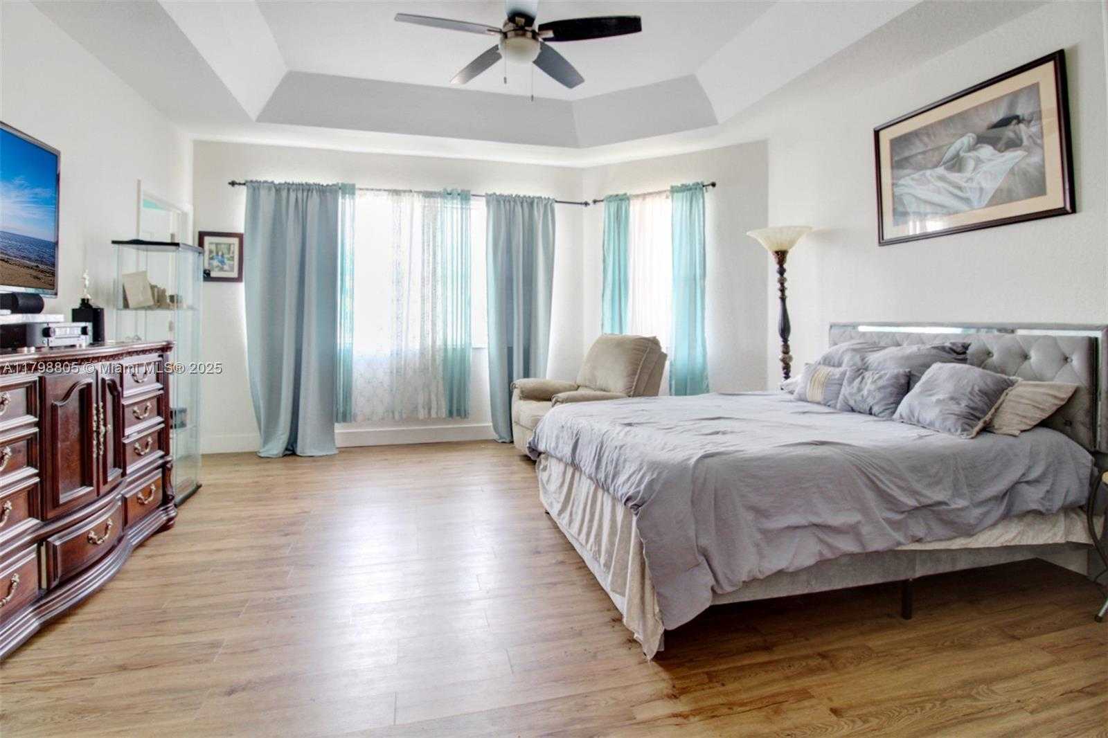 Small Image of 1156 NORTH EAST 37TH PL, Homestead Number 16