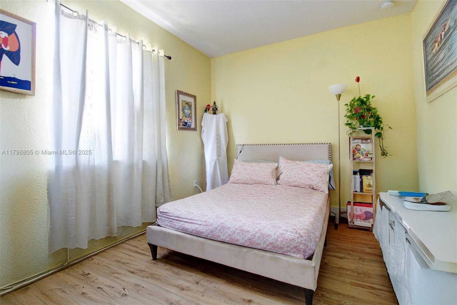 Small Image of 1156 NORTH EAST 37TH PL, Homestead Number 26