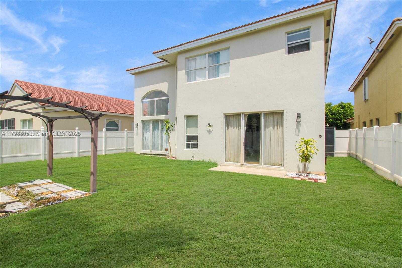Small Image of 1156 NORTH EAST 37TH PL, Homestead Number 3