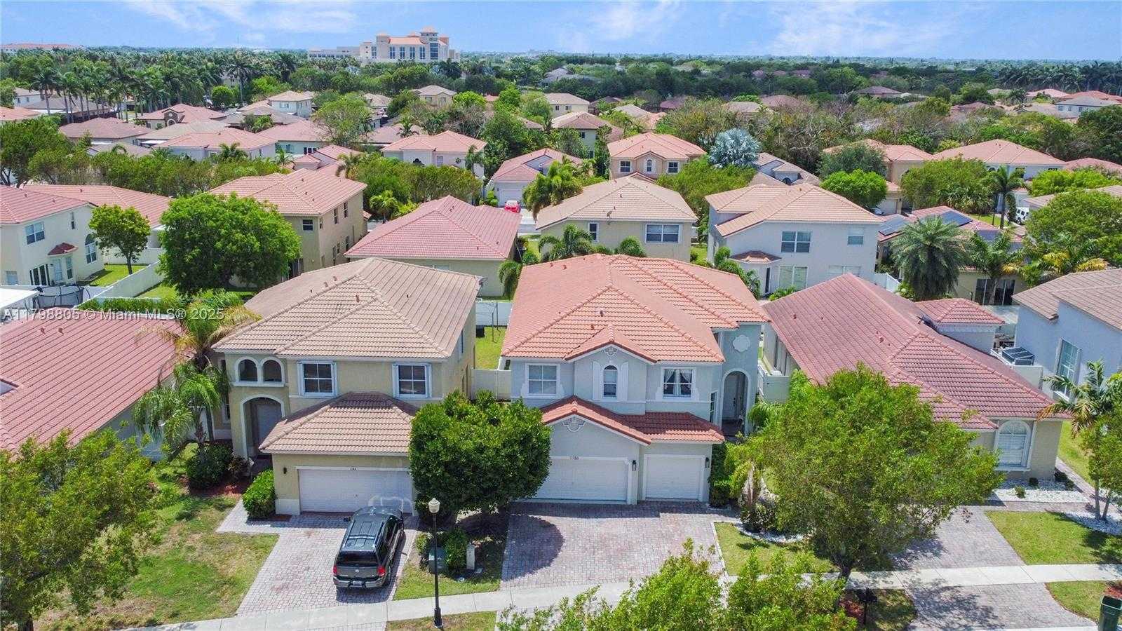Small Image of 1156 NORTH EAST 37TH PL, Homestead Number 32
