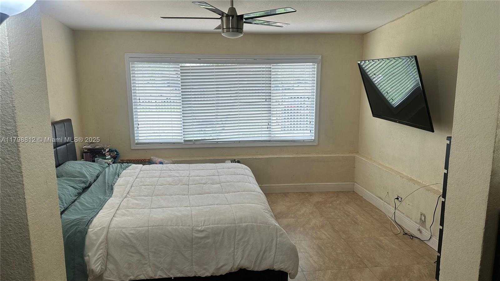 Small Image of 28541 SOUTH WEST 144TH CT, Homestead Number 6