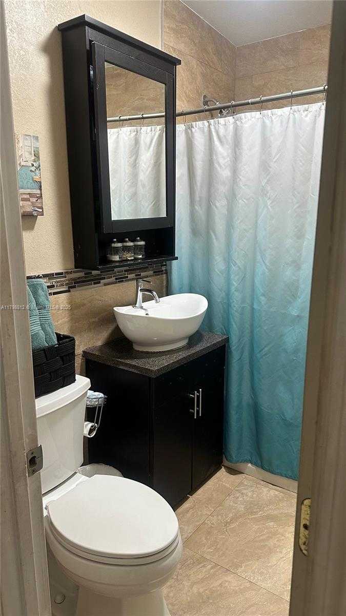 Small Image of 28541 SOUTH WEST 144TH CT, Homestead Number 7
