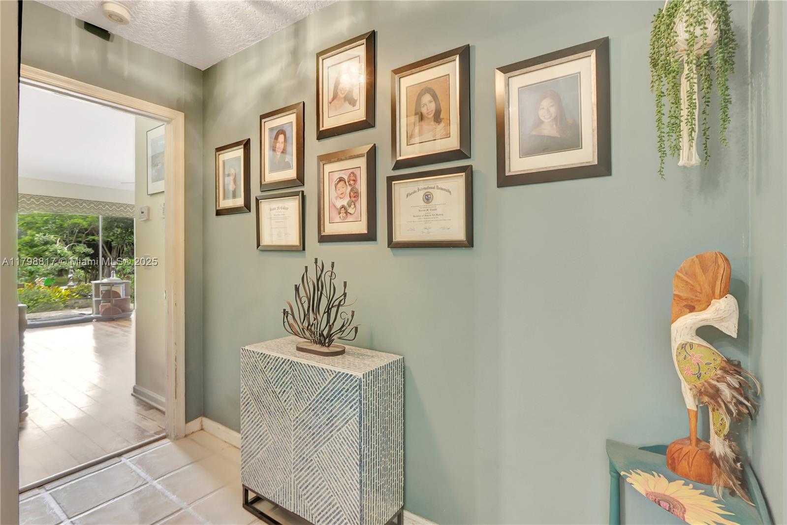 Small Image of 95 EAST WESTWOOD CIR E, West Palm Beach Number 21