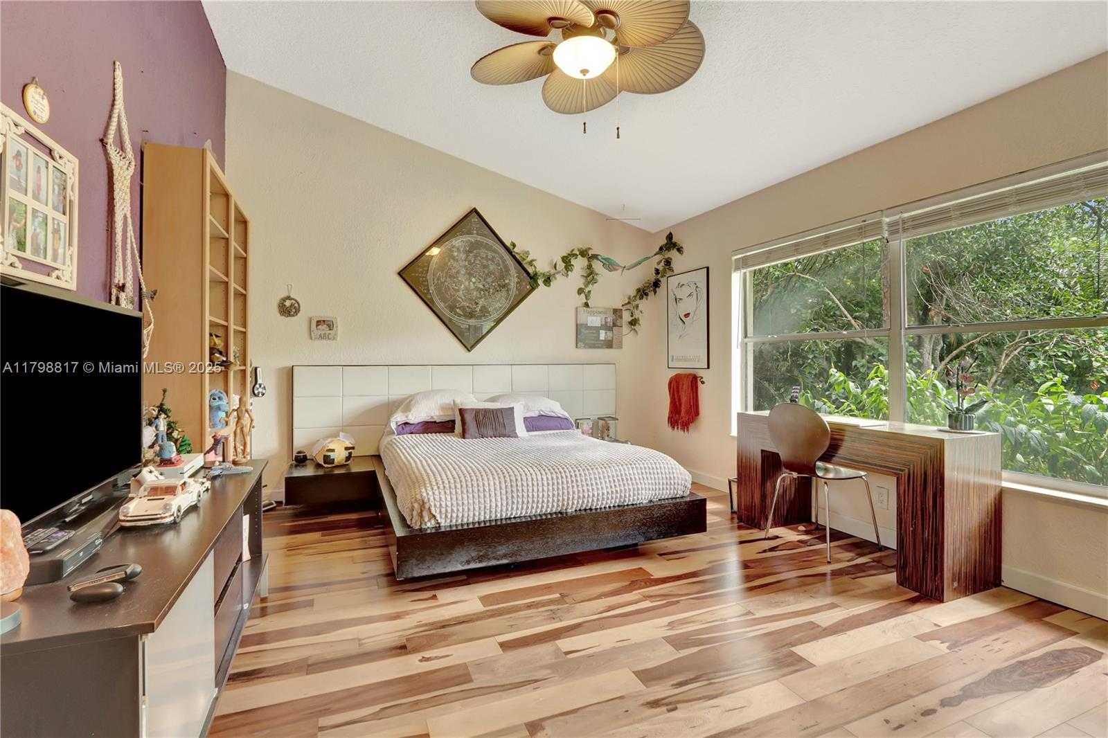 Small Image of 95 EAST WESTWOOD CIR E, West Palm Beach Number 6