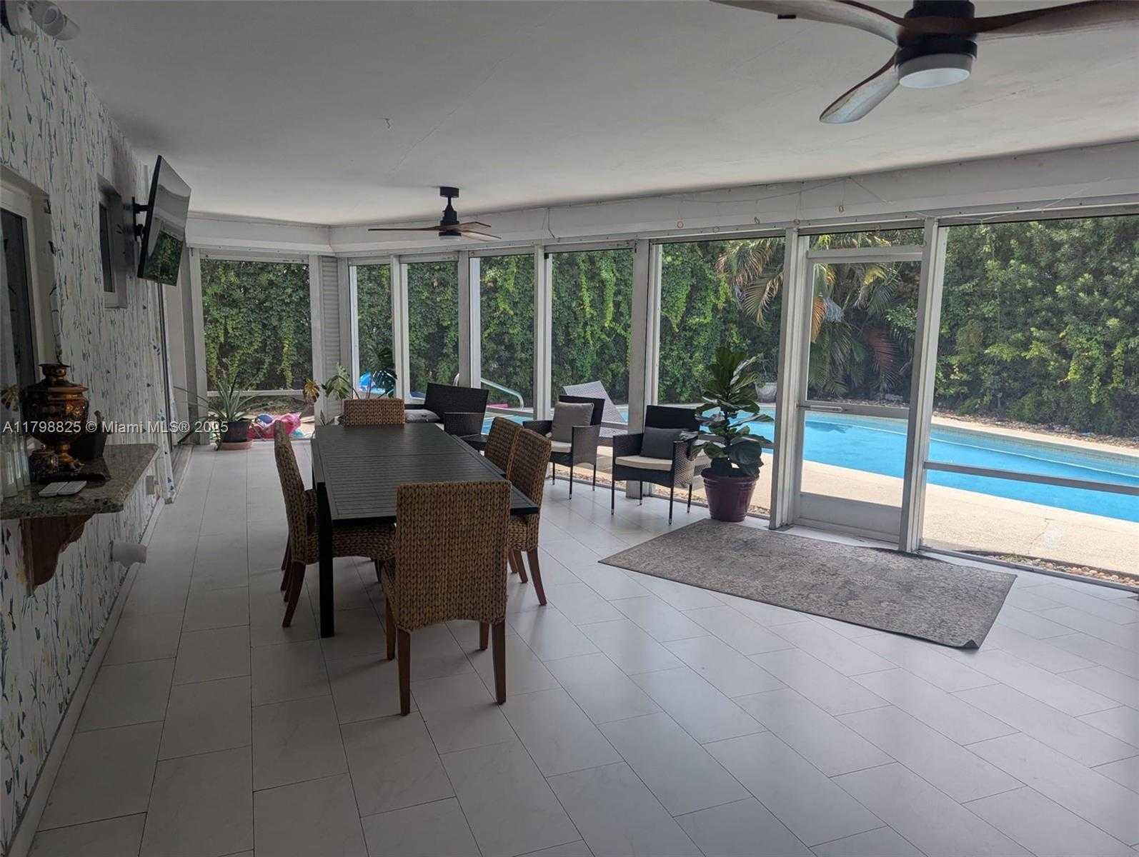 Small Image of 5111 NORTH EAST 15TH AVE, Fort Lauderdale Number 11