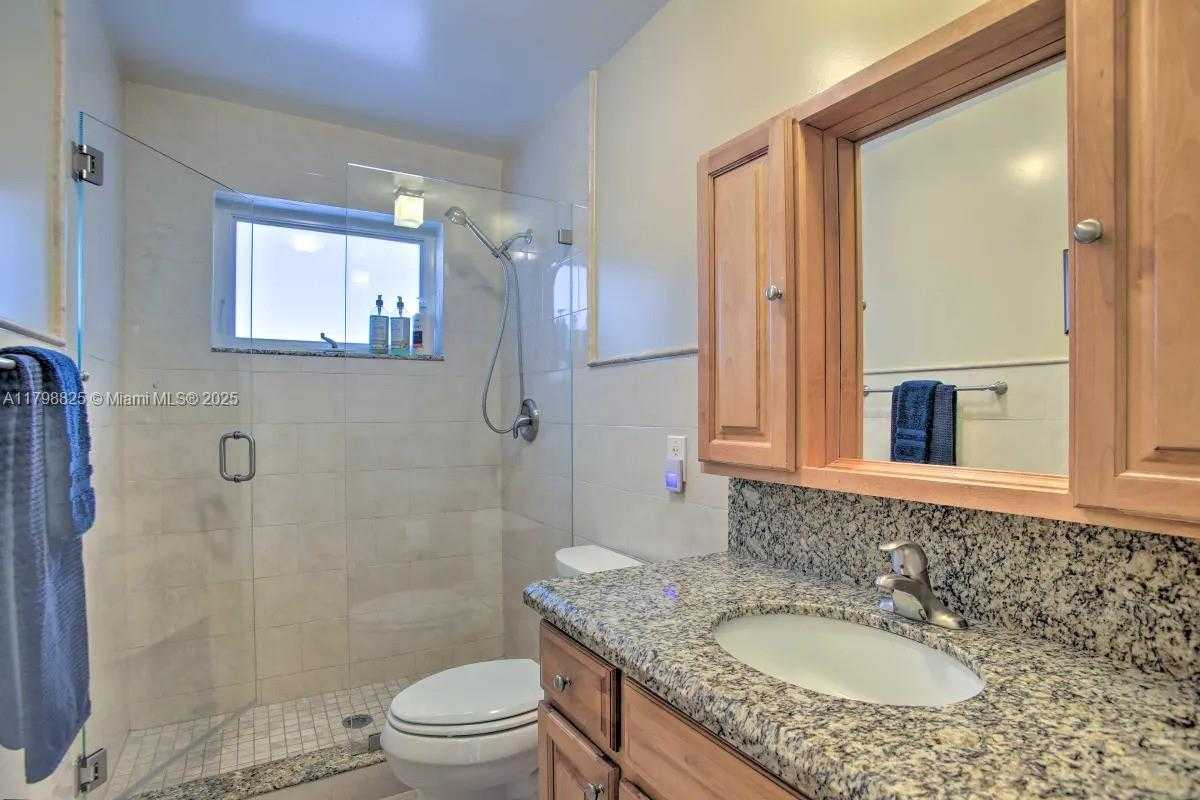 Small Image of 5111 NORTH EAST 15TH AVE, Fort Lauderdale Number 28