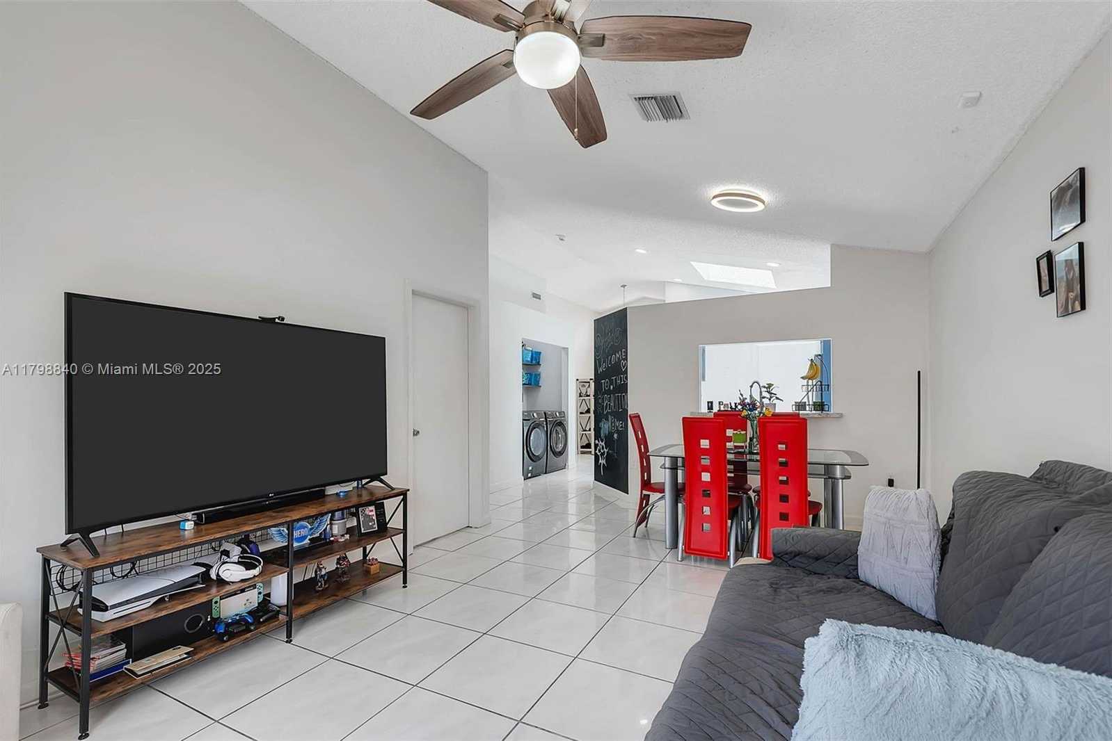 Small Image of 10066 SOUTH WEST 222ND STREET, Cutler Bay Number 11