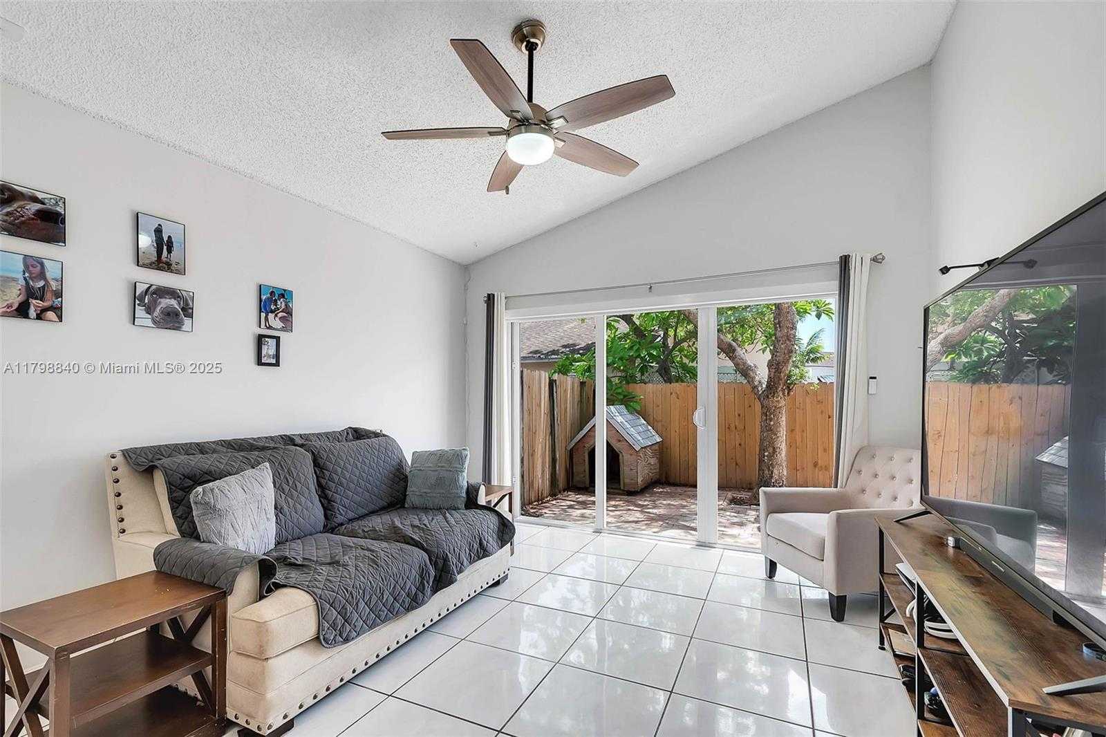 Small Image of 10066 SOUTH WEST 222ND STREET, Cutler Bay Number 12