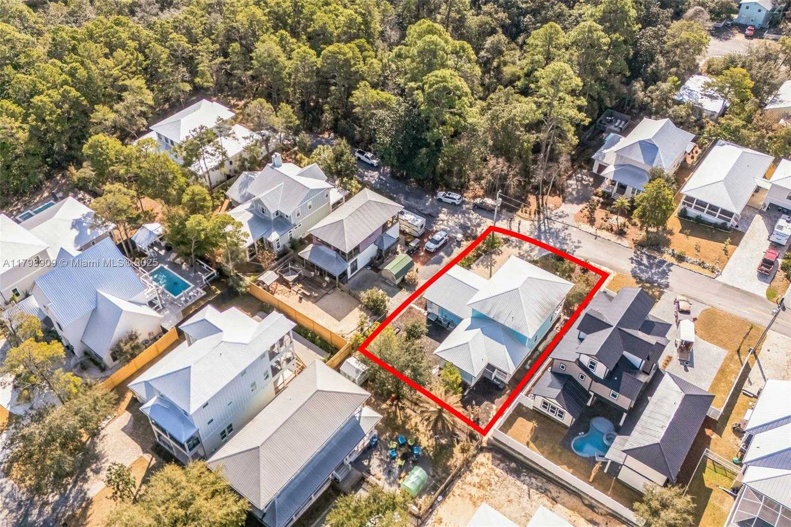 Small Image of 189 Walnut St, Santa Rosa Beach, FL 32459, USA Number 2