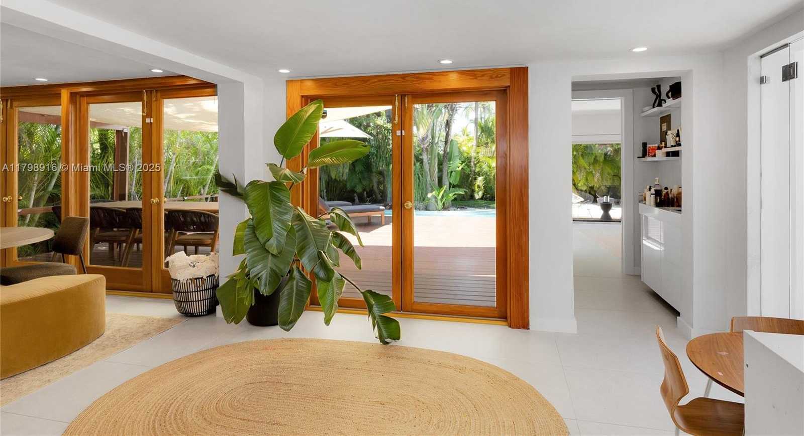 Small Image of 4031 WOODRIDGE RD, Coconut Grove Number 11