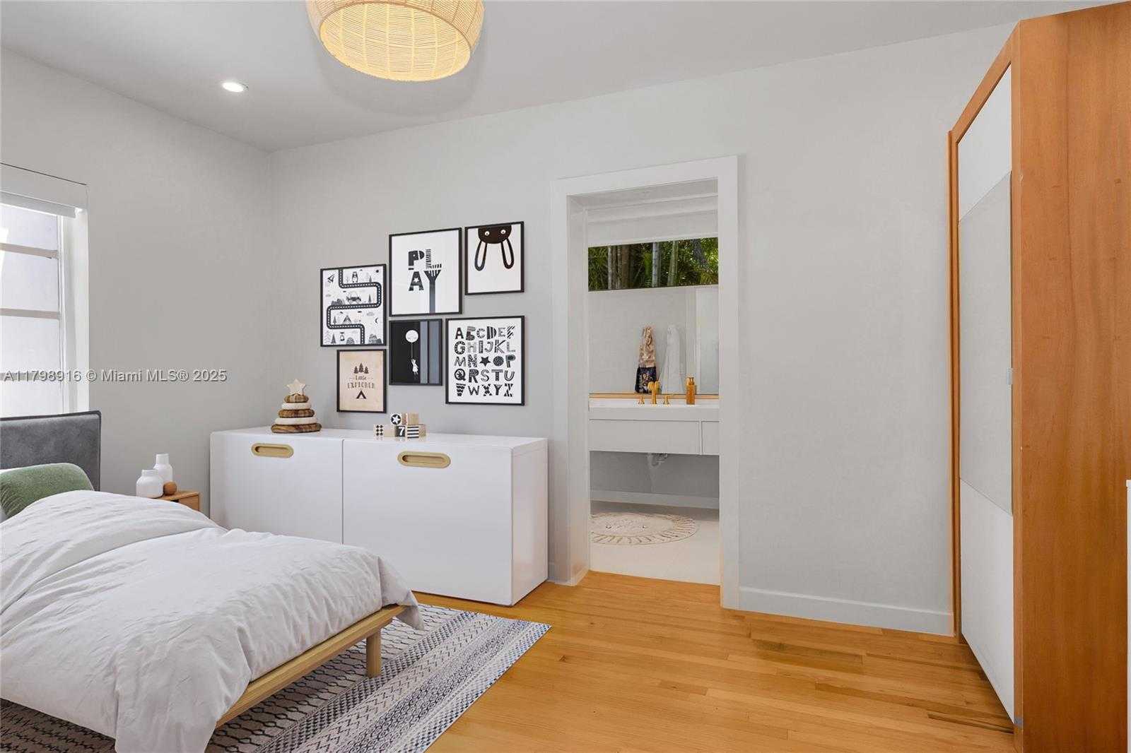 Small Image of 4031 WOODRIDGE RD, Coconut Grove Number 16